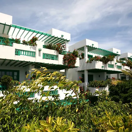 Nazaret Apartments-3