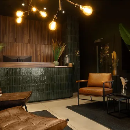 The Square Hotel-3