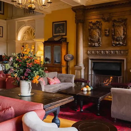 Gisborough Hall Hotel-2