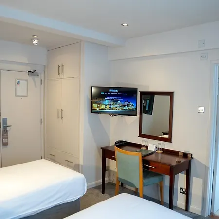 County Hotel-2