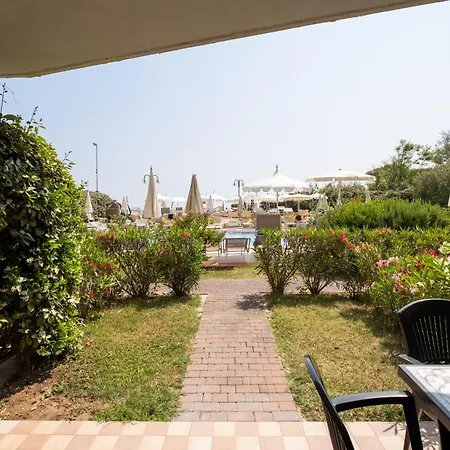 Eurobeach Residence-2