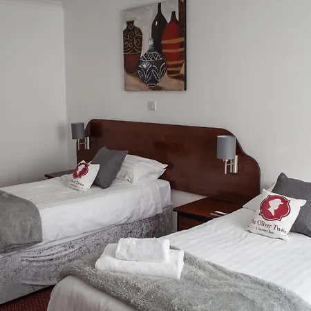 Oliver Twist Country Inn-2