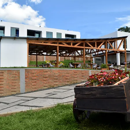 Hotel Syvanna Wellness And Spa-2