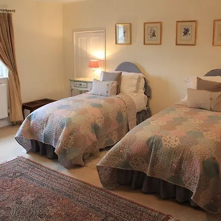 Church Farmhouse B & B-3