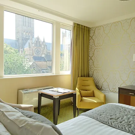 The Lincoln Hotel-2