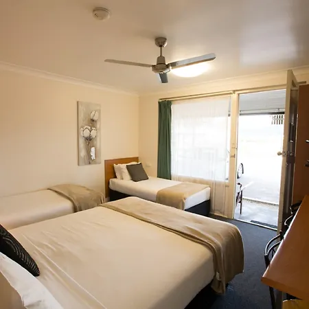 David Motor Inn-2