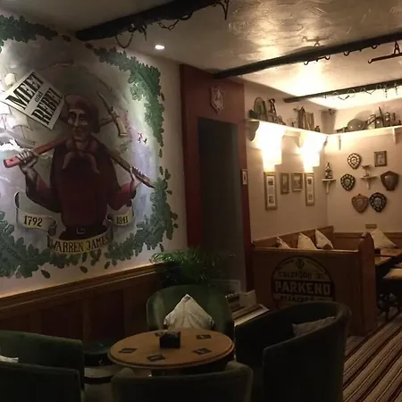The Fountain Inn-3