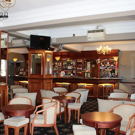Revelstoke Hotel-3