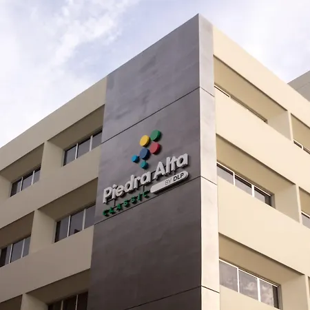 Hoteles Piedra Alta by De Los Perez-3