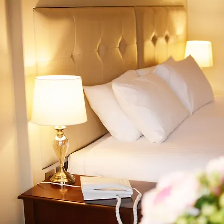 Hotel Rue-2
