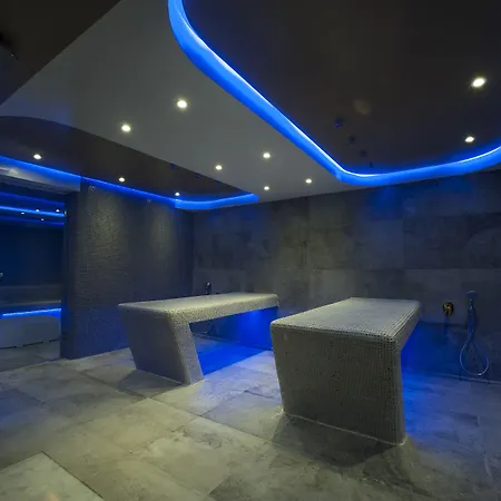 Ocean Park Hotel, Premium Suites & Wellness-2