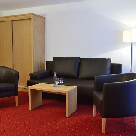 Burg Hotel Feldberg-2
