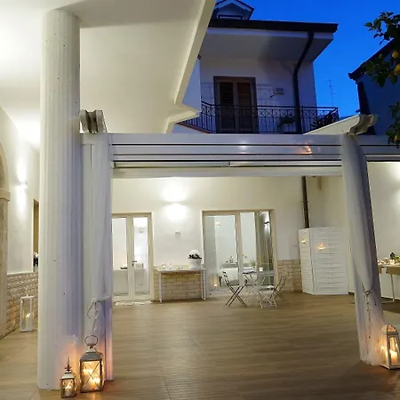 FEMily B&B Bed&Breakfast di Puglia in - Bari-2