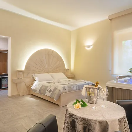 Villa Domus Salento Suites&Rooms-3