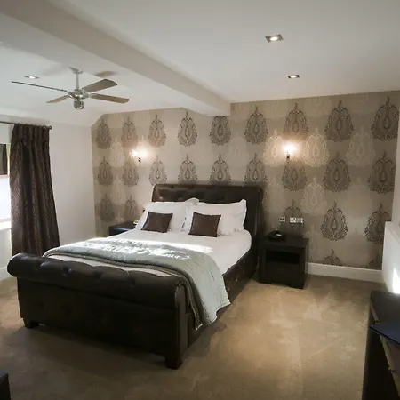 Hall Farm Hotel And Restaurant-2