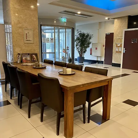 Xo Hotels Blue Tower-3