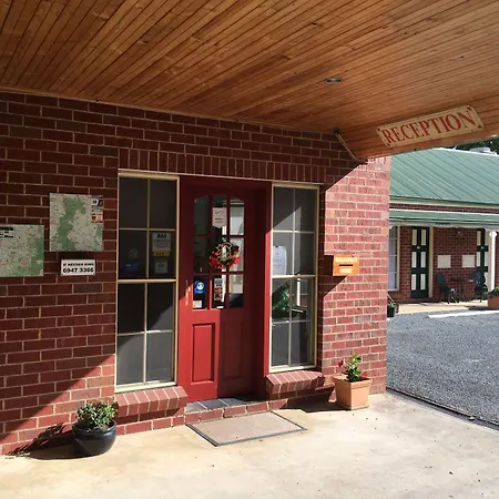 Elms Motor Inn-2