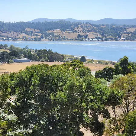 Tamar Ridge Winery Apartments-2