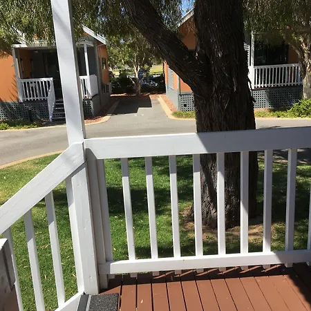 Mandurah Ocean Marina Chalets-3