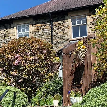 Ivythwaite Lodge Guest House-3
