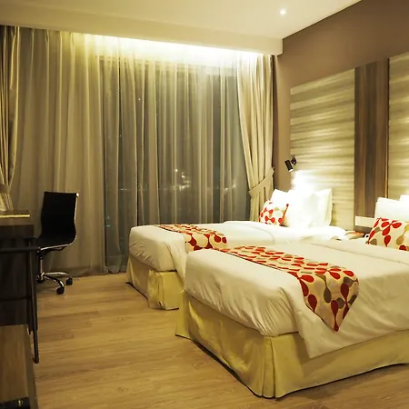 Ramada Suites By Wyndham Kuala Lumpur City Centre-3