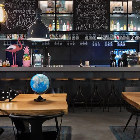 Moxy Amsterdam Houthavens-2