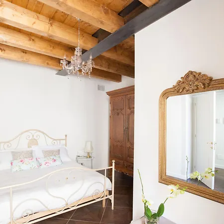Alessia'S Place-2