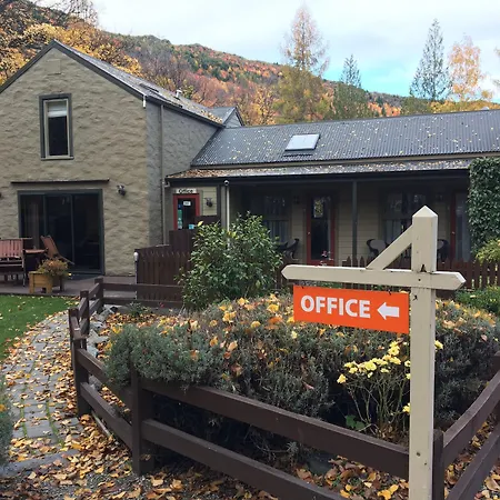 Shades Of Arrowtown-2