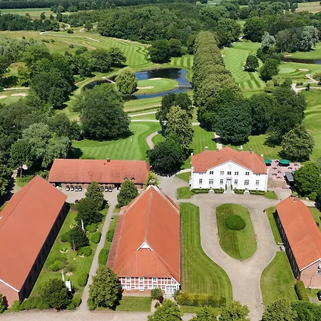 Hotel&Gästehaus Gut Kaden-3