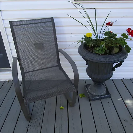 Sir Isaac Brock B&B Luxury Suites-2