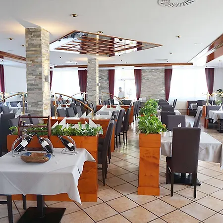 Hotel Poinger Hof-3
