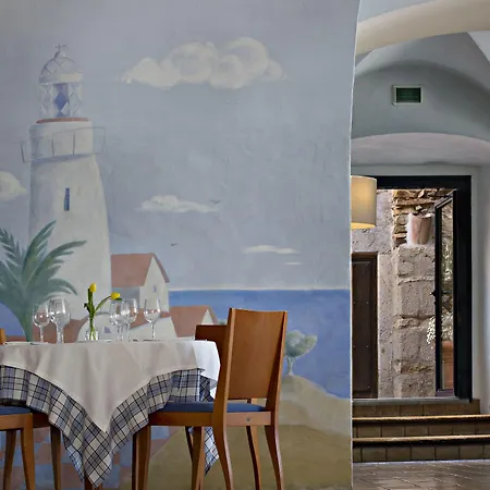 El Far Hotel Restaurant-3