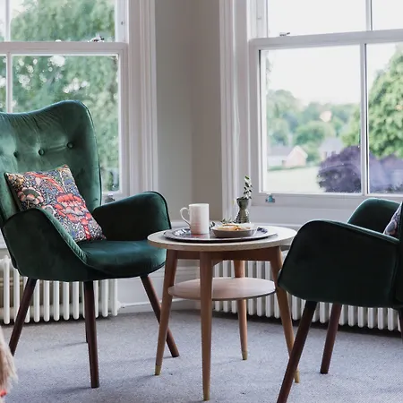 Bridstow Guest House-3