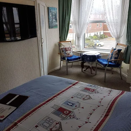 Cumbria Guest House-3