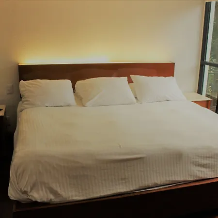 Condesa Suites-3