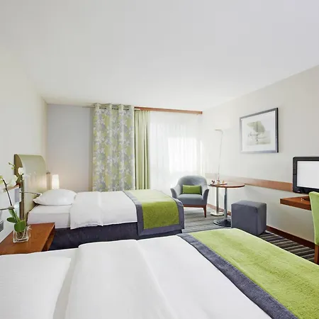Moevenpick Hotel Zurich Airport-3