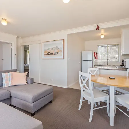 Eagle Heights Holiday Units-3