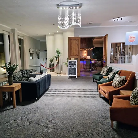 Lüderitz Nest Hotel-3