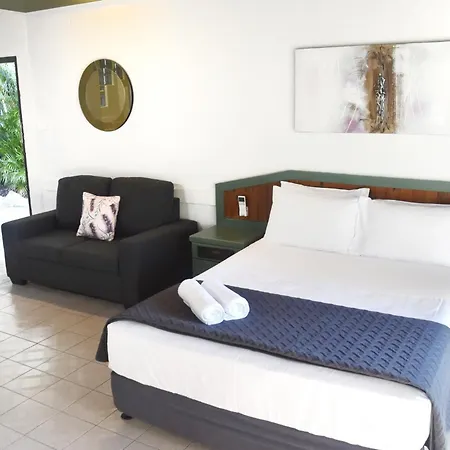 Island Leisure Resort-3