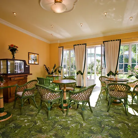 Kurhaus Dr. Petershofer-2