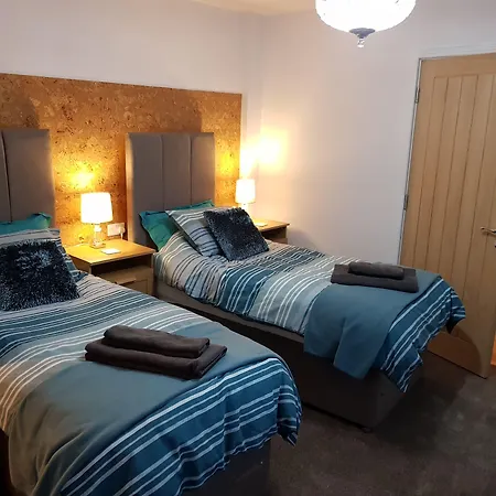 Saracens House-2