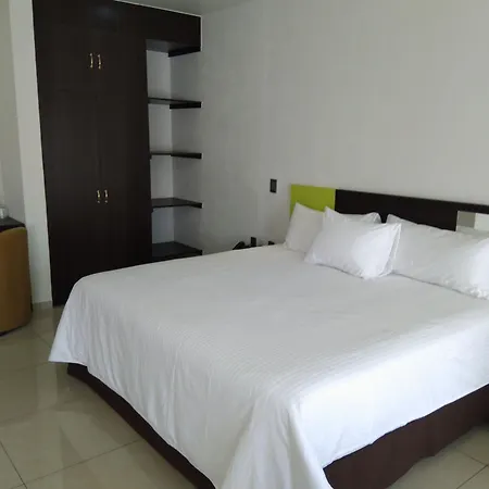 Hotel Sanjo-2