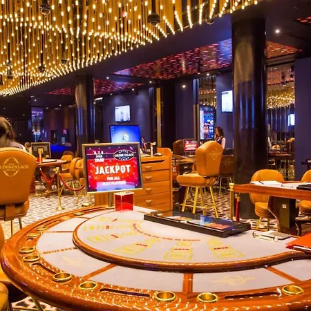 Golden Palace Batumi Hotel & Casino-3