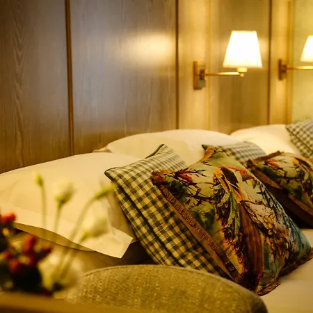 Avalon House Hotel-2