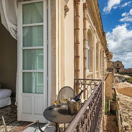 Seven Rooms Villadorata-2