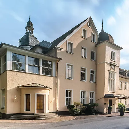 Hotel Haus Delecke-2
