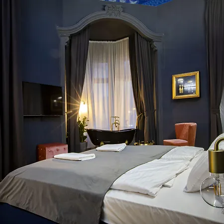 Noble Boutique Hotel - Adults Only-2