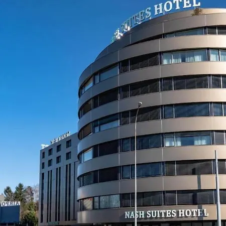 Nash Suites Airport Hotel-2