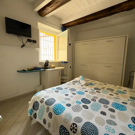 Belsorrisovarese - Rooms & Apartments - Private Parking - Reservation Required-3