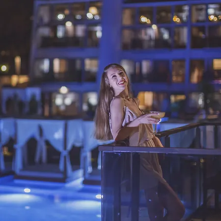 Orka Cove Hotel Penthouse & Suites Adults Only-3